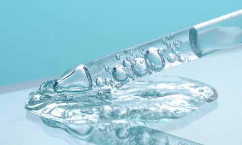 close-up-hyaluronic-acid-tratment